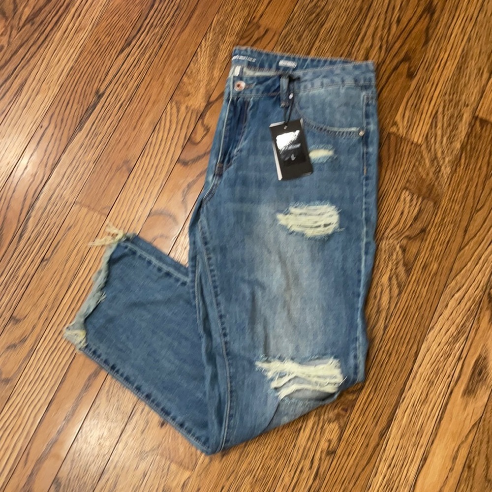 A’2nd medium wash boyfriend jeans